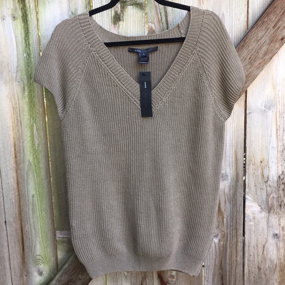 Marc Jacobs Sweaters - NWT Marc Jacobs sweater